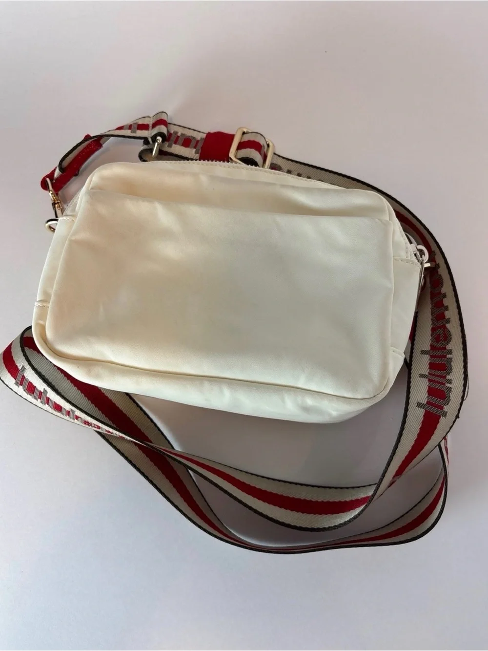 lululemon athletica sleek white